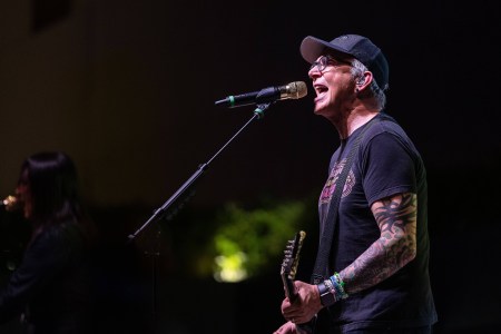 Everclear Celebrates 30 Years of 'Sparkle and Fade' in Plano