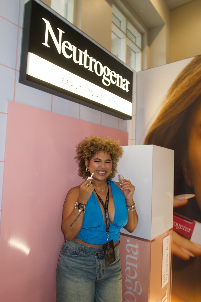 Woman using Neutrogena