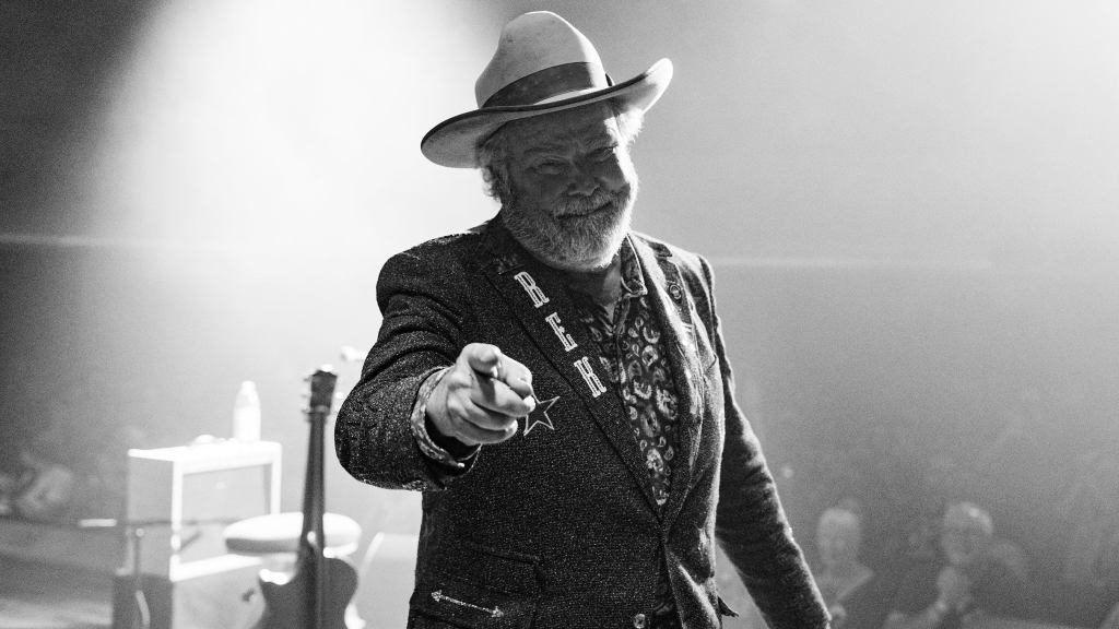 Robert Earl Keen Presents “The Greatest Christmas on Earth”