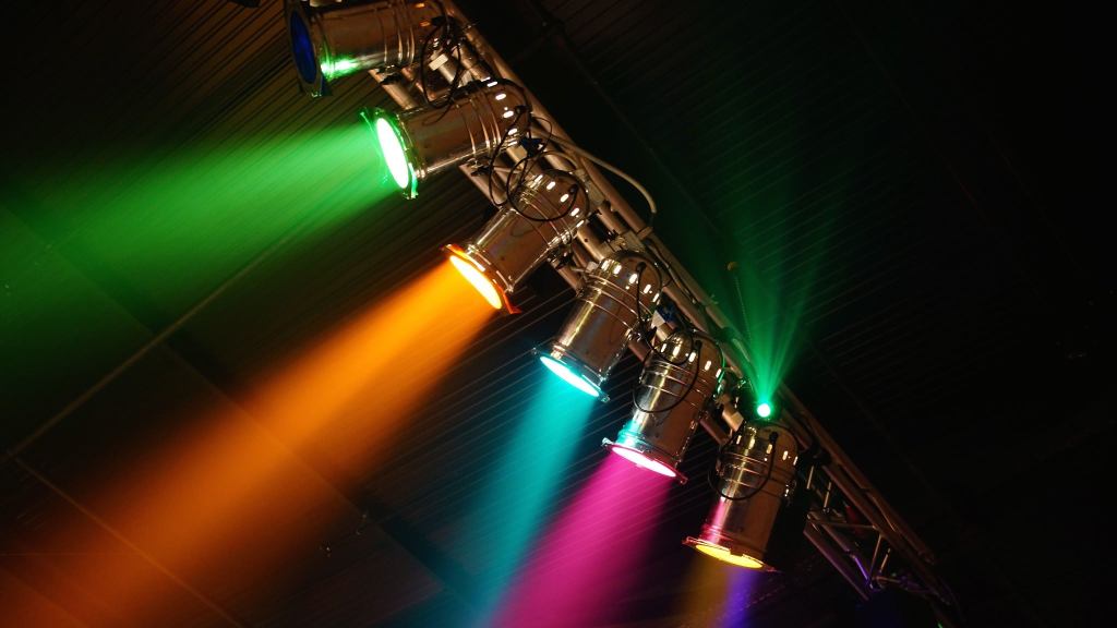 DOWNTOWN DALLAS COMEDY: Featuring Marvin Dixon