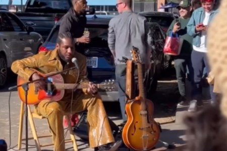 Video: Leon Bridges Is Back Busking in Bishop Arts