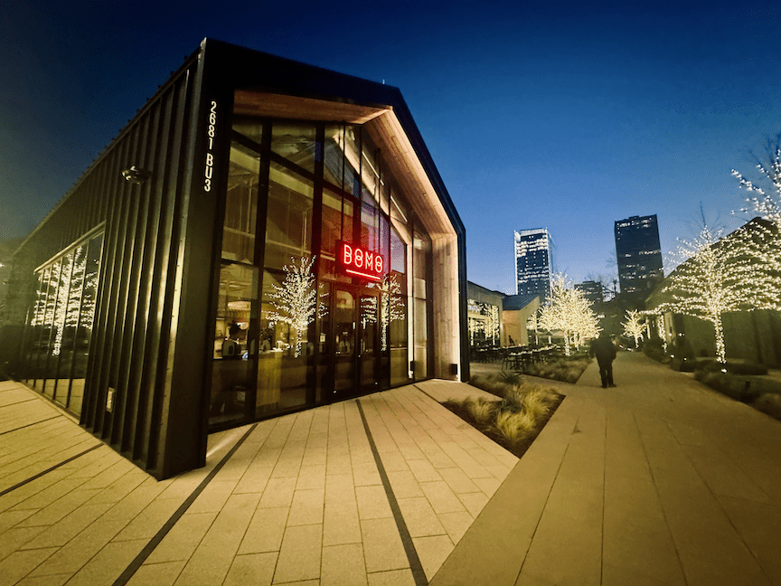 Exterior of domodomo ko