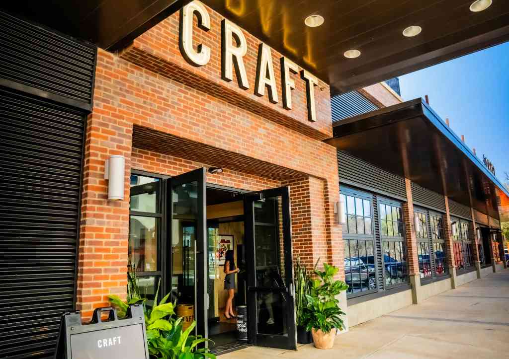CRAFT is an upscale sports bar and lounge in Park Cities.