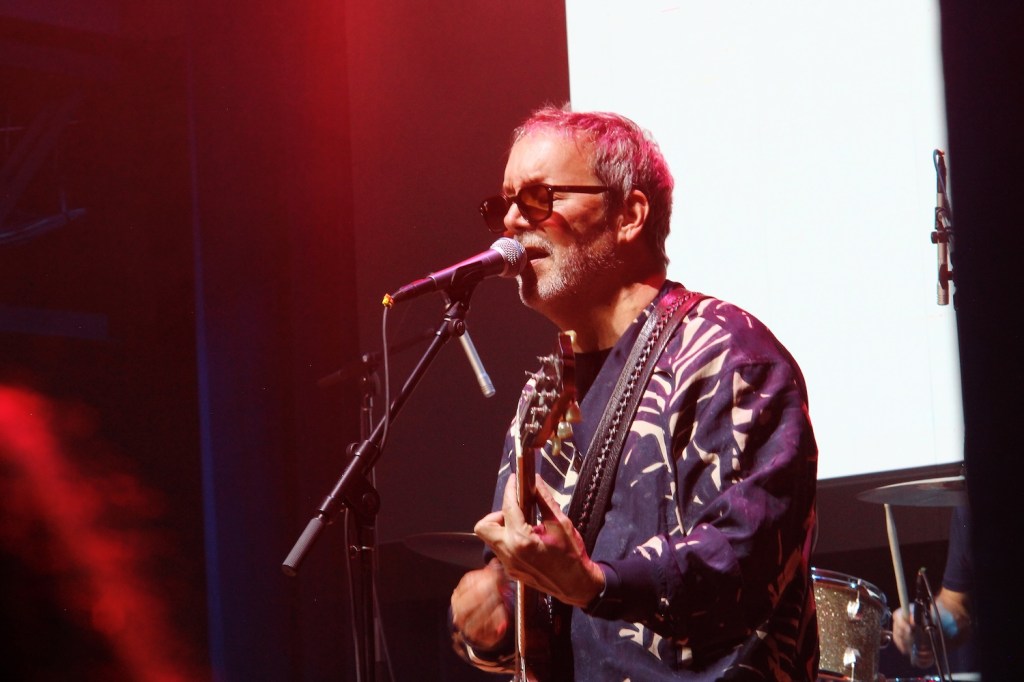 Fastball’s Miles Zuniga brought his signature mix of dry wit and jangly guitar riffs, keeping the crowd entertained.