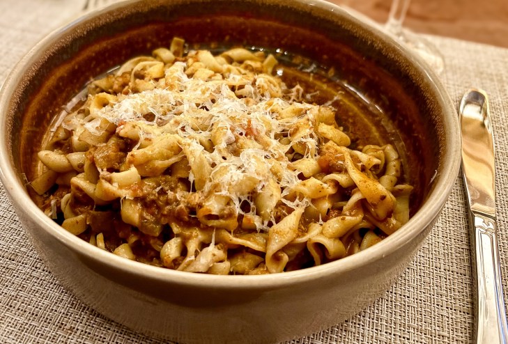 Busiate al ragu della nonna Siciliane