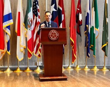 Dallas Leaders Address Abbott's ICE Threat