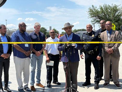 Dallas Mayor Eric Johnson with city council members