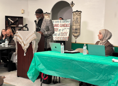 Activists rally for Muslim FWISD principal 