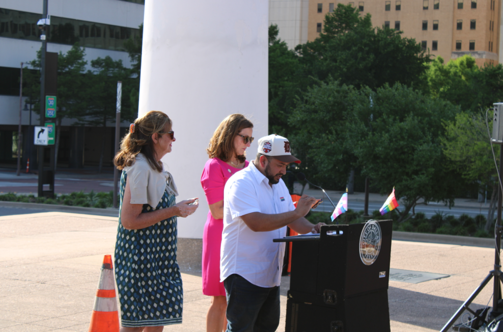 Council members Jesse Moreno, Gay Donnell Willis and Paula Blackmon read a proclamation of Pride Month at City Hall.