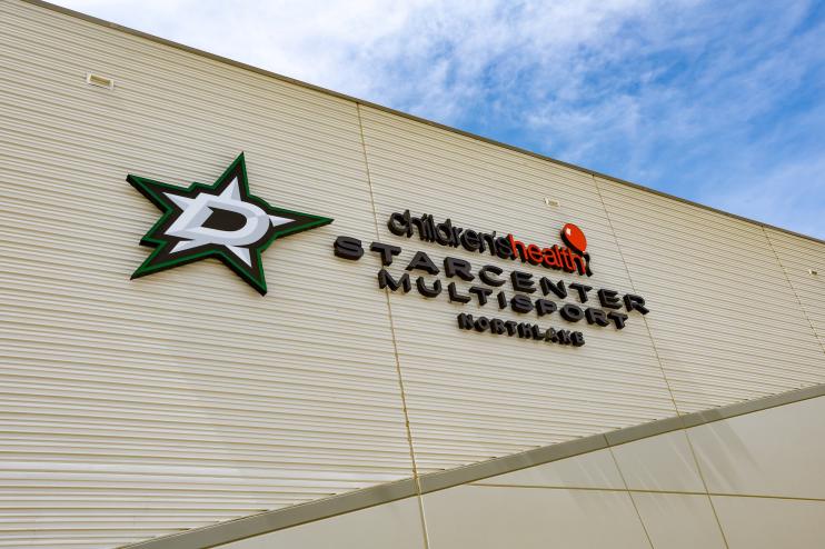 The new Shark Club is located inside the StarCenter
