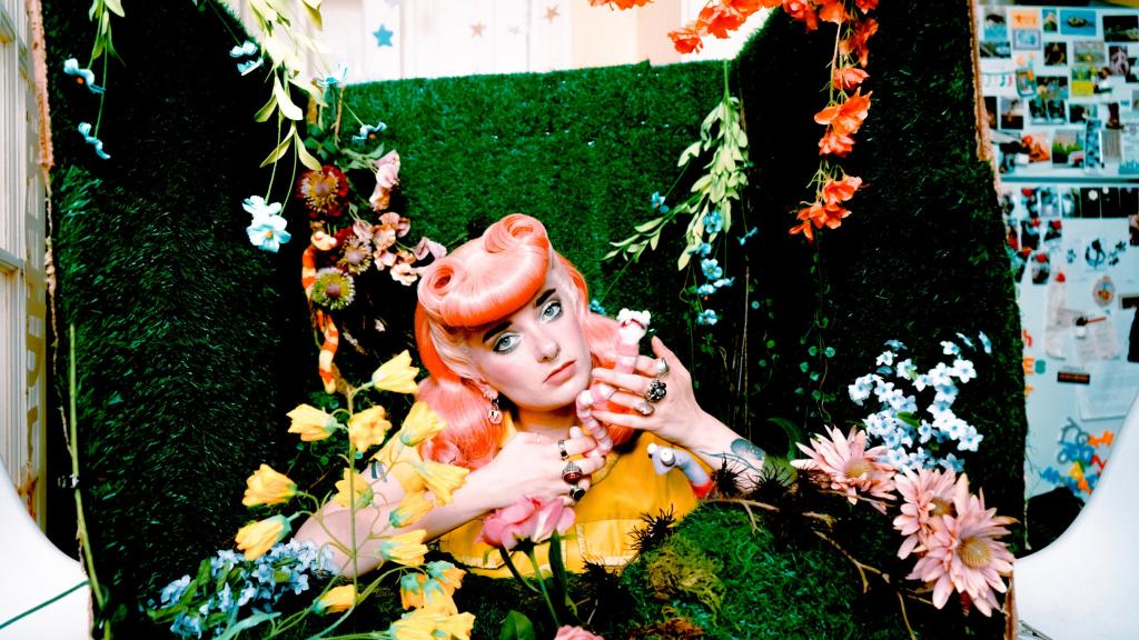 Sophie Truax w/ Sasha Cee