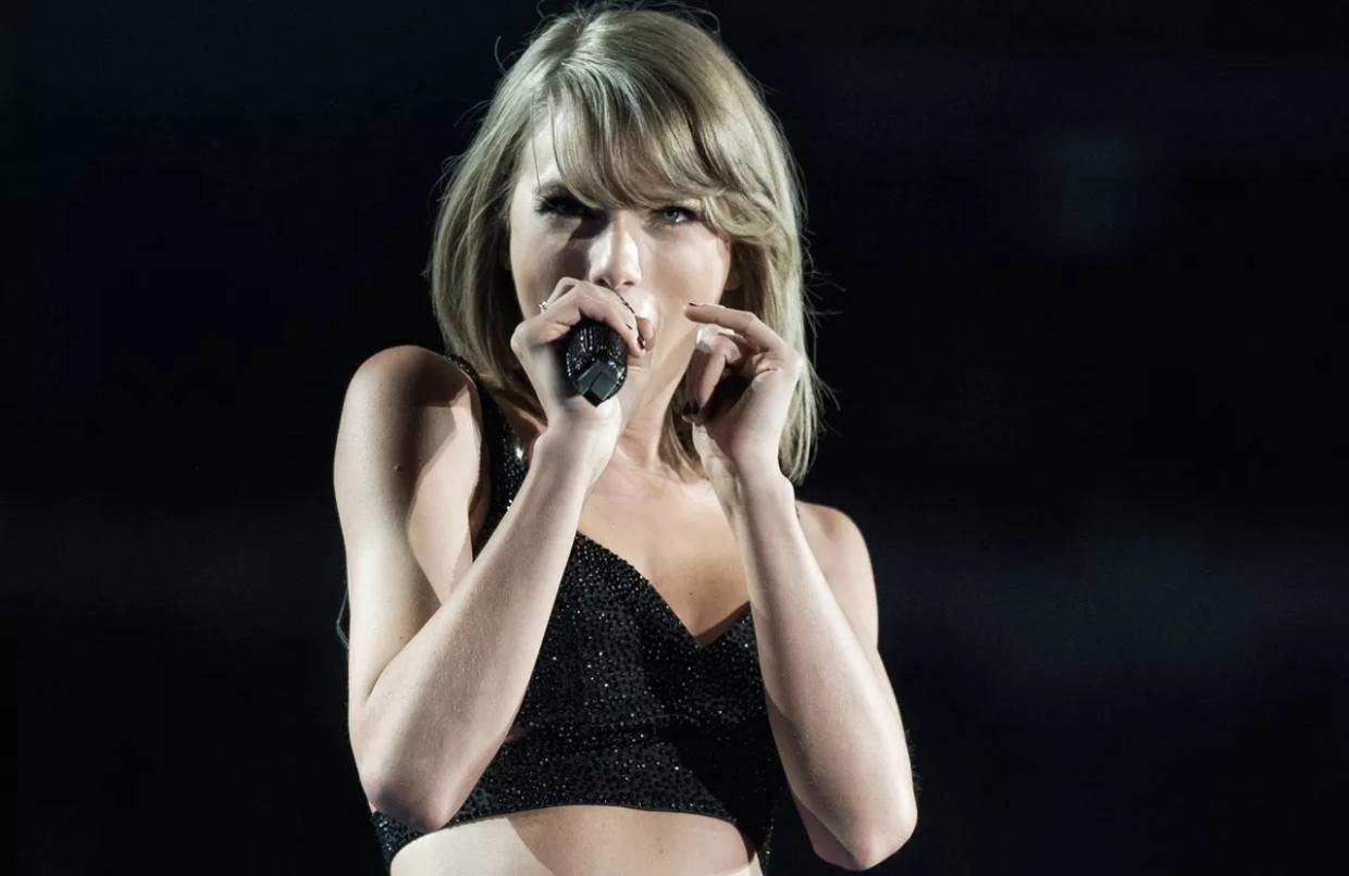 Sorry, But Swifties Are Not the Worst Fan Group