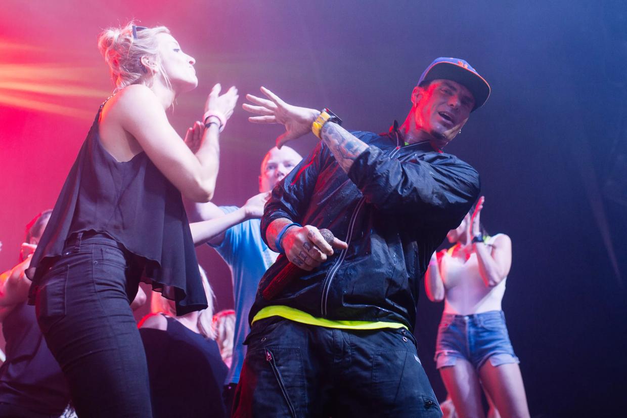 Vanilla Ice Finally Learns About Coronavirus and Cancels His Fourth of July Austin Concert
