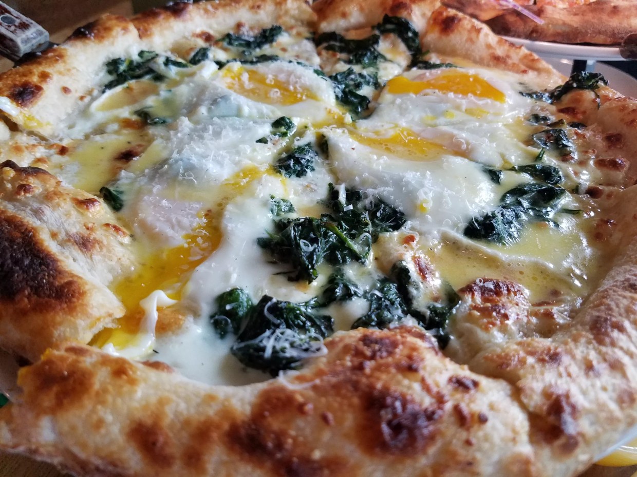 With Cheap Drinks and Egg-Topped Pizzas, Pie Tap Has Started the Pizza Brunch Revolution
