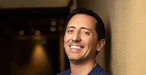 ‘Jerry Seinfeld of France’ Gad Elmaleh on Cultural Differences in Comedy: ‘Americans Don’t Like Puns’