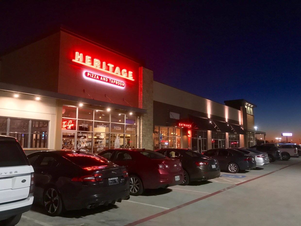 A New Pizza Spot in The Colony Doesn’t Just Deliver Pizza; They’ll Deliver Growlers of Beer, Too