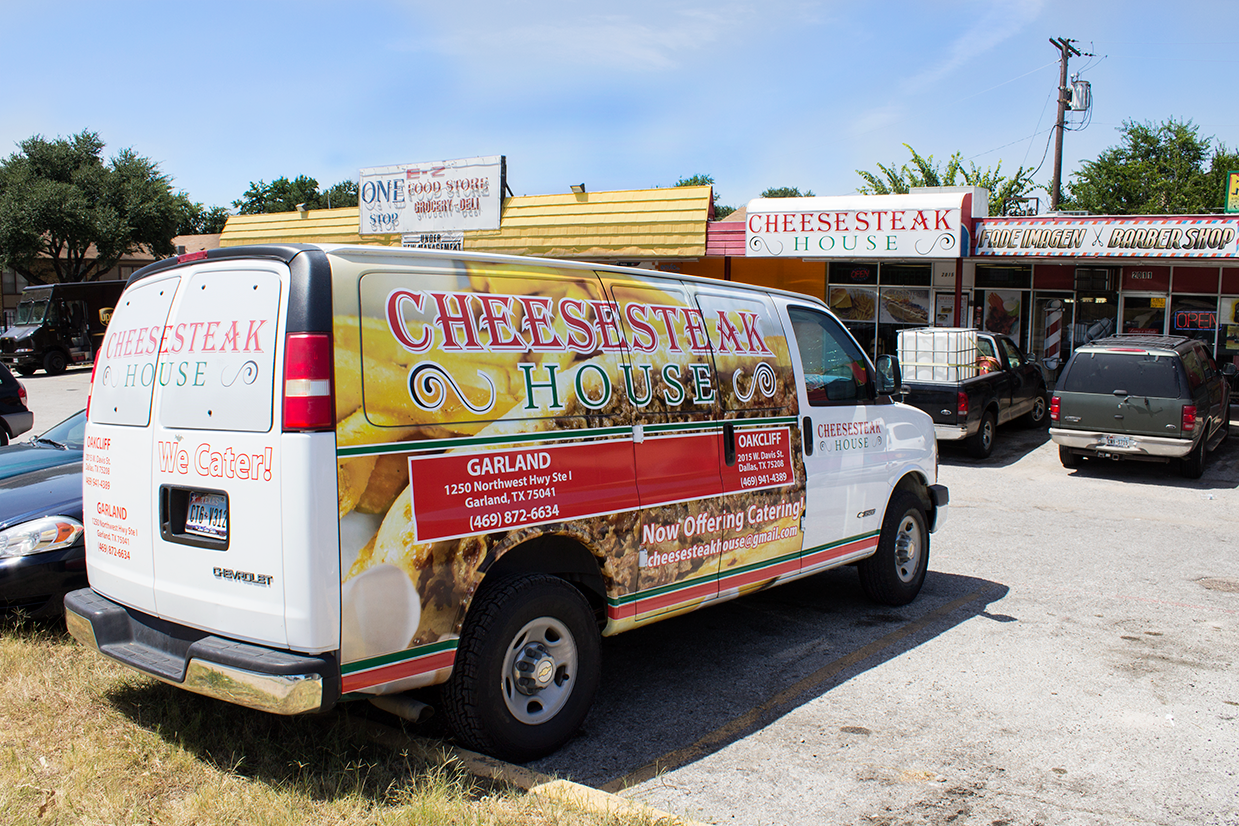 An Oak Cliff Restaurant Owned by Mexican Immigrants Makes Some of the City’s Best Cheesesteaks