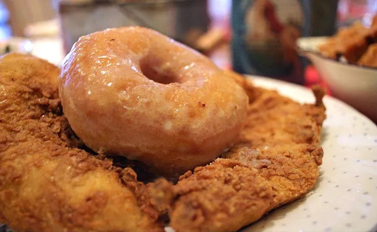 Fried Chicken and Doughnuts For Dinner? At Fat Chicken, It’s a Must