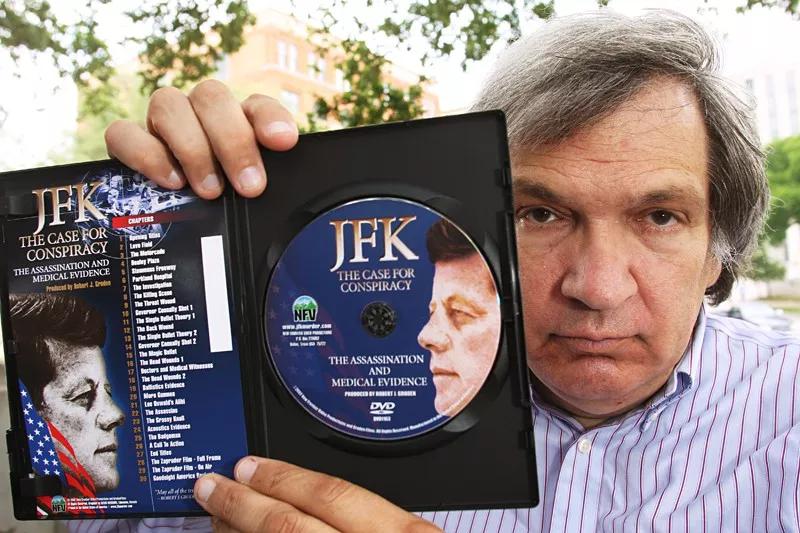 Robert Groden, JFK Expert, Settles with Dallas After 82 Bad Arrests