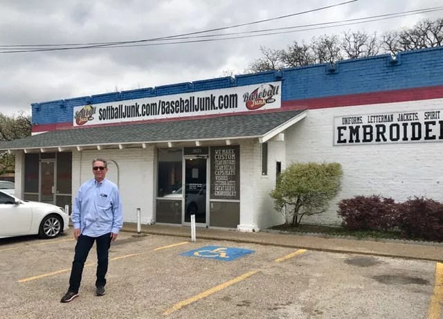 A Former Luddite Earned His Own Holiday in Arlington by Giving Free Tech Advice