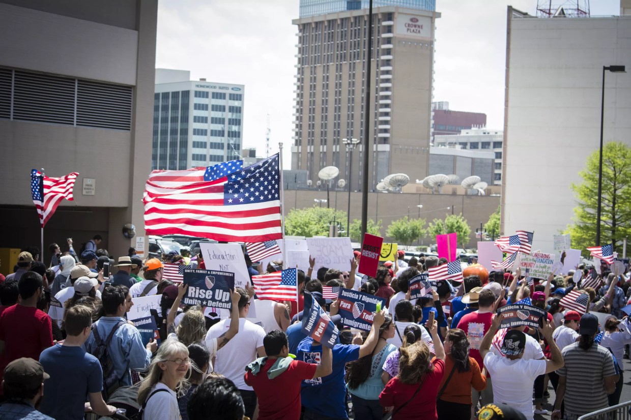 Dallas’ “Mega March” An Enthusiastic Bust