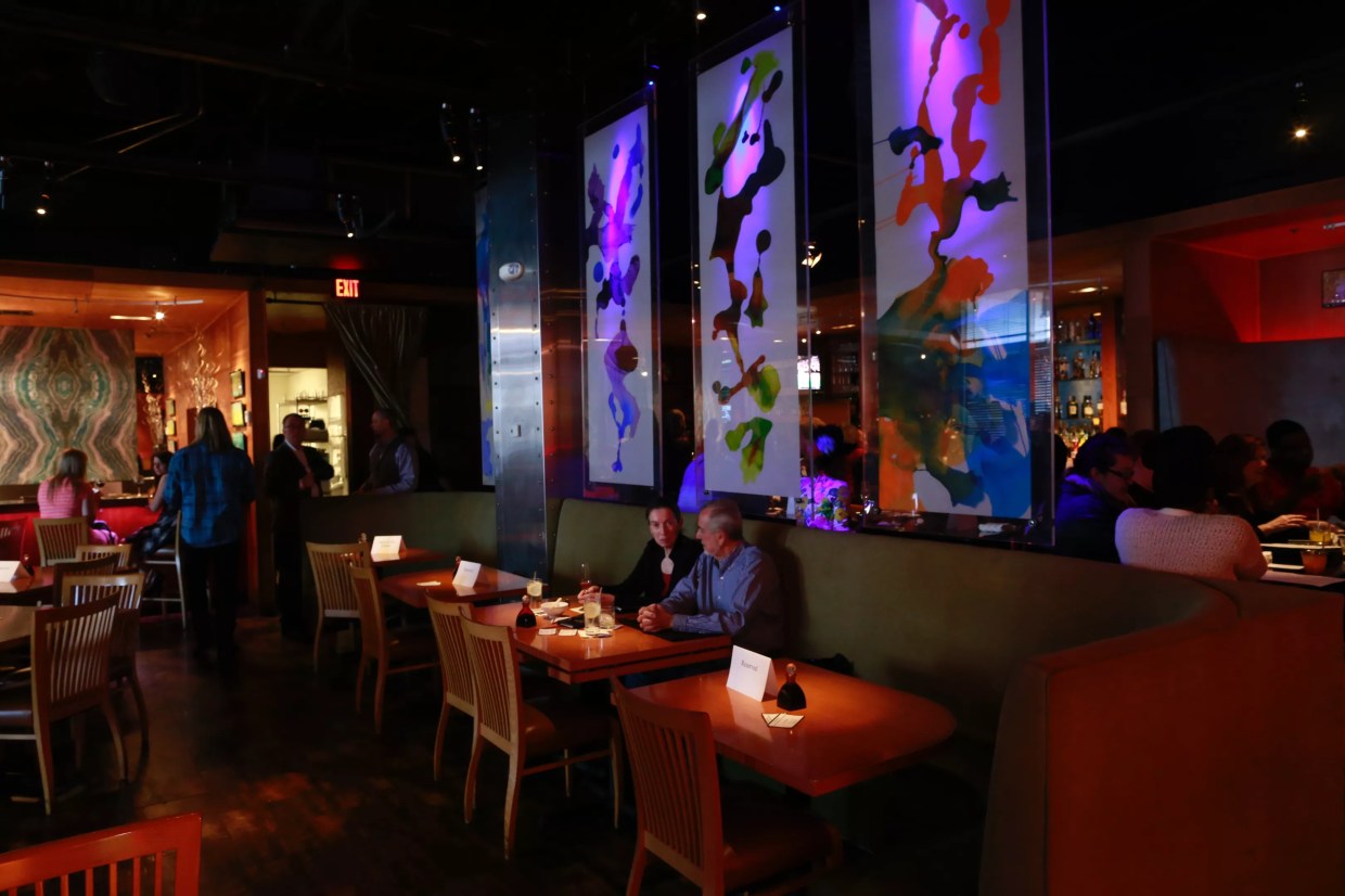 After 17 Years, Oak Lawn’s Steel Restaurant & Lounge Switches Things Up