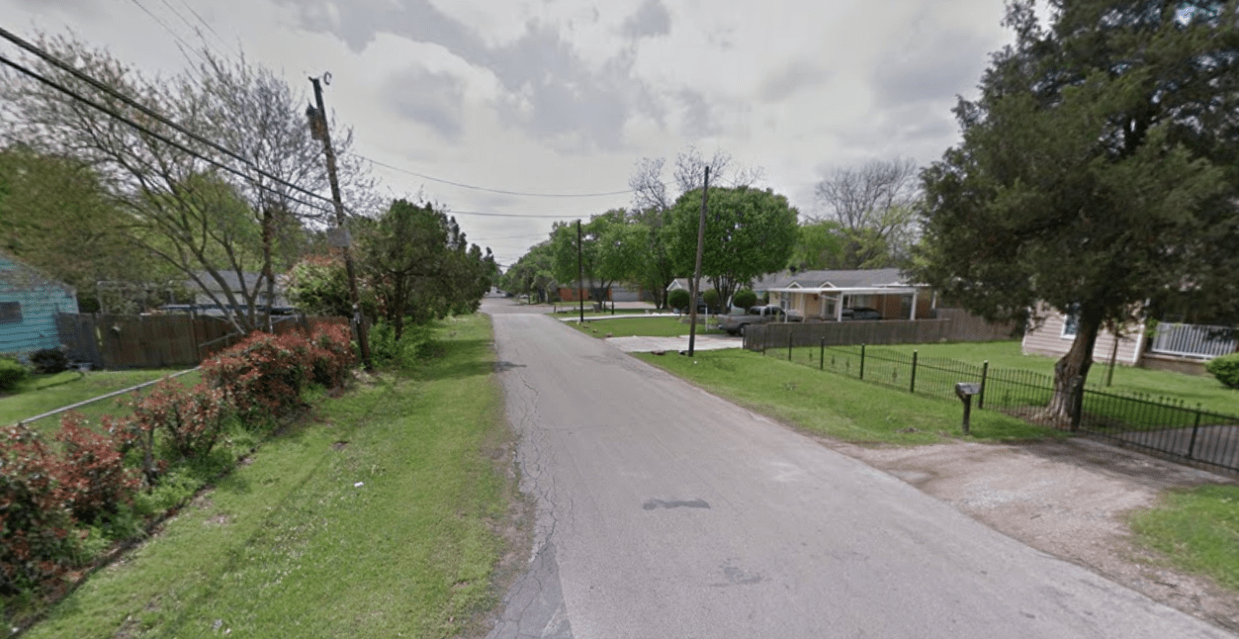 Officer Shoots Man in the Stomach During Taser Tussle