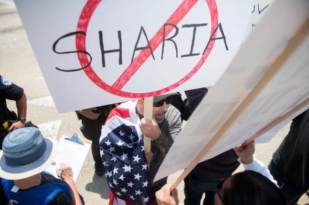 Dallas Mediation Service Targeted By Governor