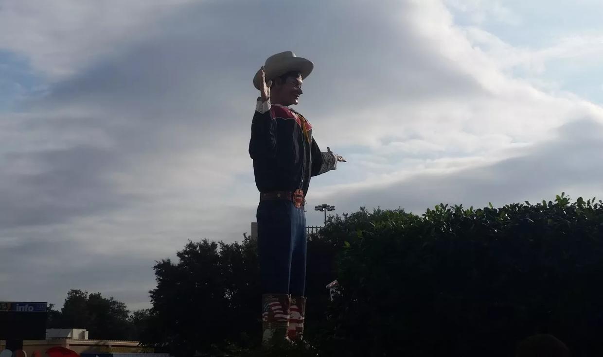 Flying Monkeys Shield State Fair Contract Just When it Should Be Set on Fire