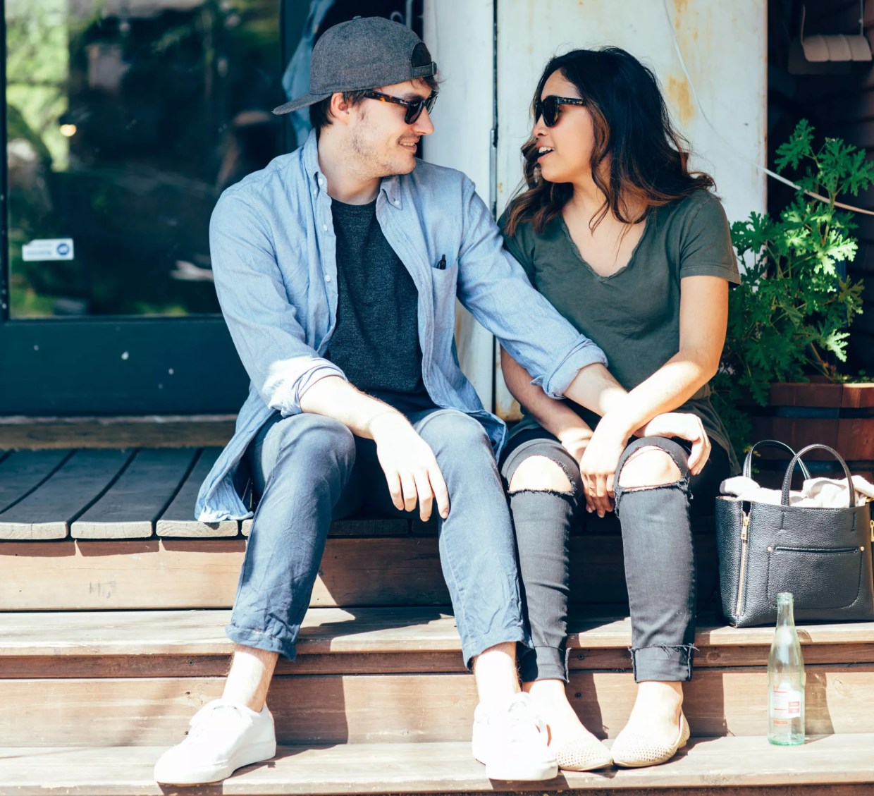 Swipe Right for Tacos: The Best Dallas Bars and Restaurants for a Tinder First Date