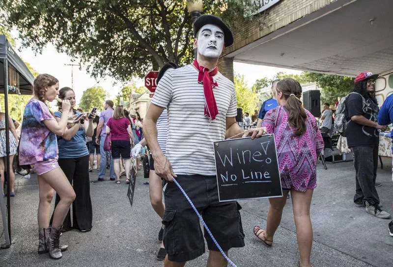 What to Do This Weekend: Bastille on Bishop, a Pop-Up Cat Cafe and Getting Wasted on Ice Cream