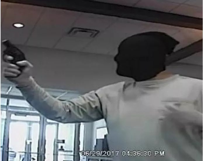 Dallas FBI Searching for ‘Country Boy Bandits’ Bank Robbers