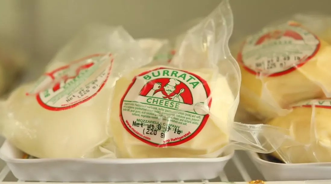 Watch the Stretchy, Mesmerizing Process Behind Mozzarella Co.’s Famous Cheese