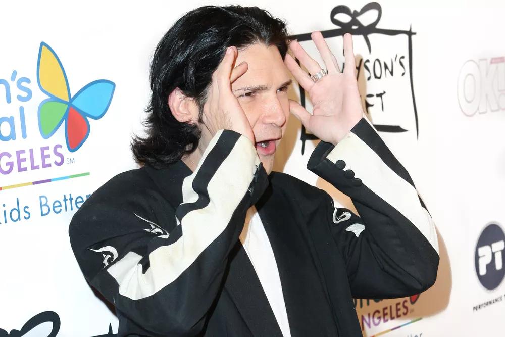 5 Worst Albums From Celebrities Who Dabbled in Music