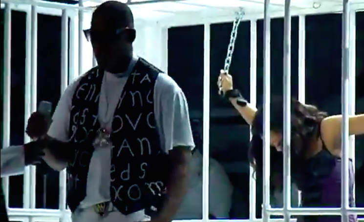 Dallas DJ Adds to R. Kelly Abuse Allegations as Former Co-Worker Questions Her Sincerity