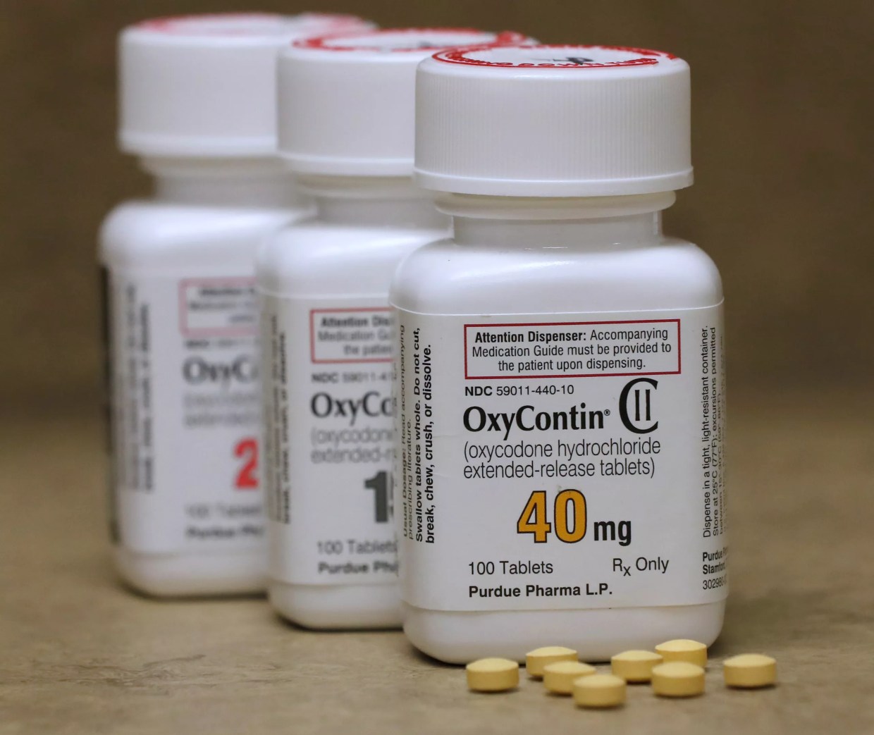 Federal Judge Seeks Settlement in Opioid Lawsuits Against Big Pharma