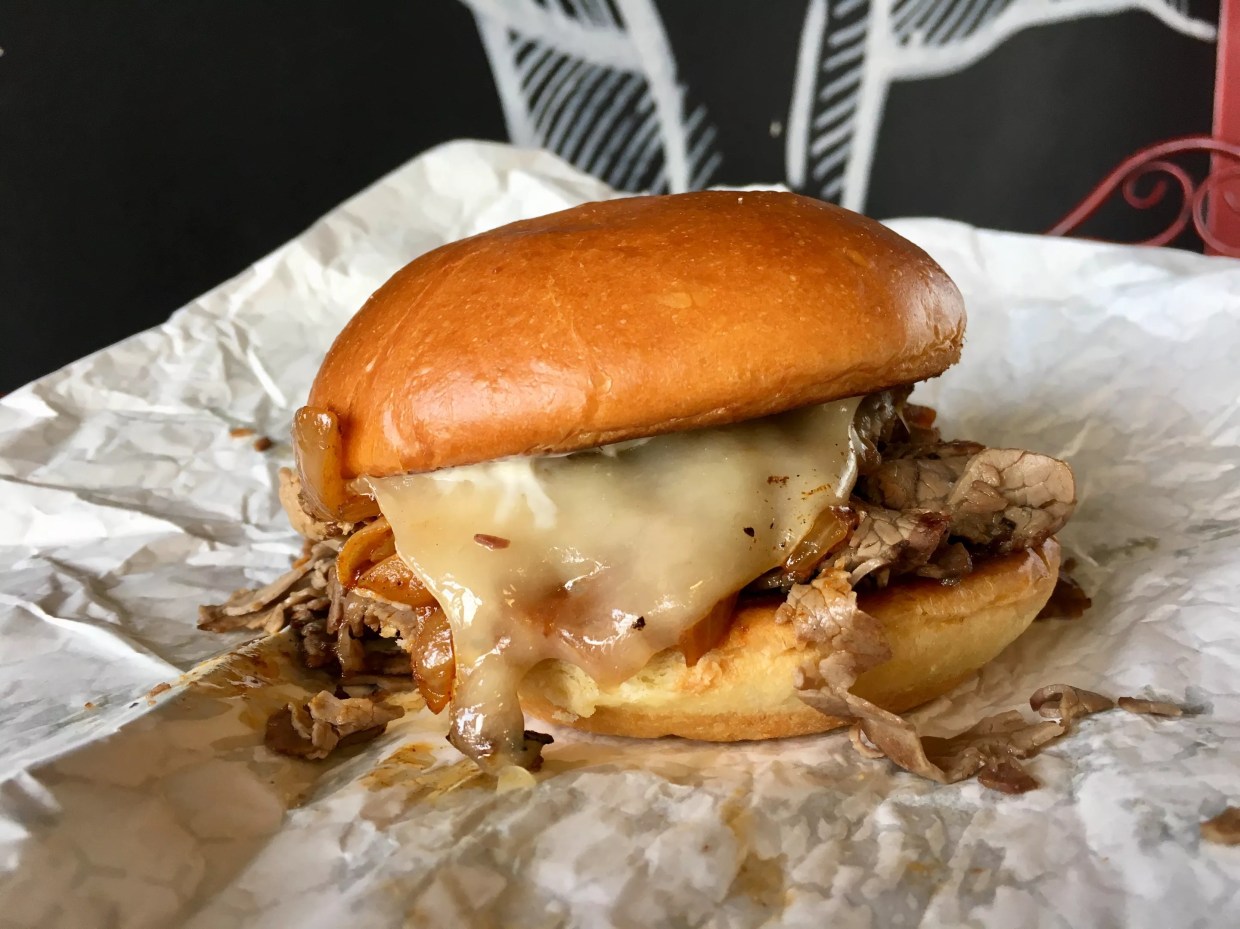 What to Do This Weekend: Drunk Spelling Bee, All-You-Can-Eat BBQ and a Chili Cook-Off