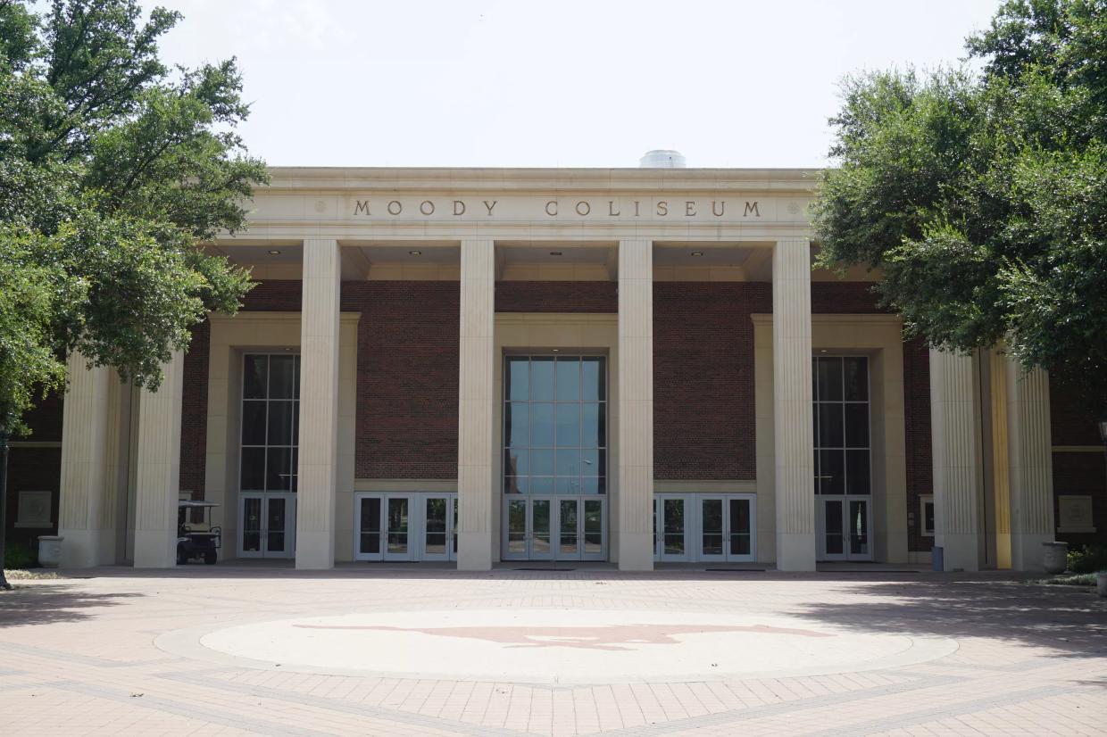 The Moody Foundation Is Giving Out $100K in Dallas Art Grants This Year. Here’s How to Get One.