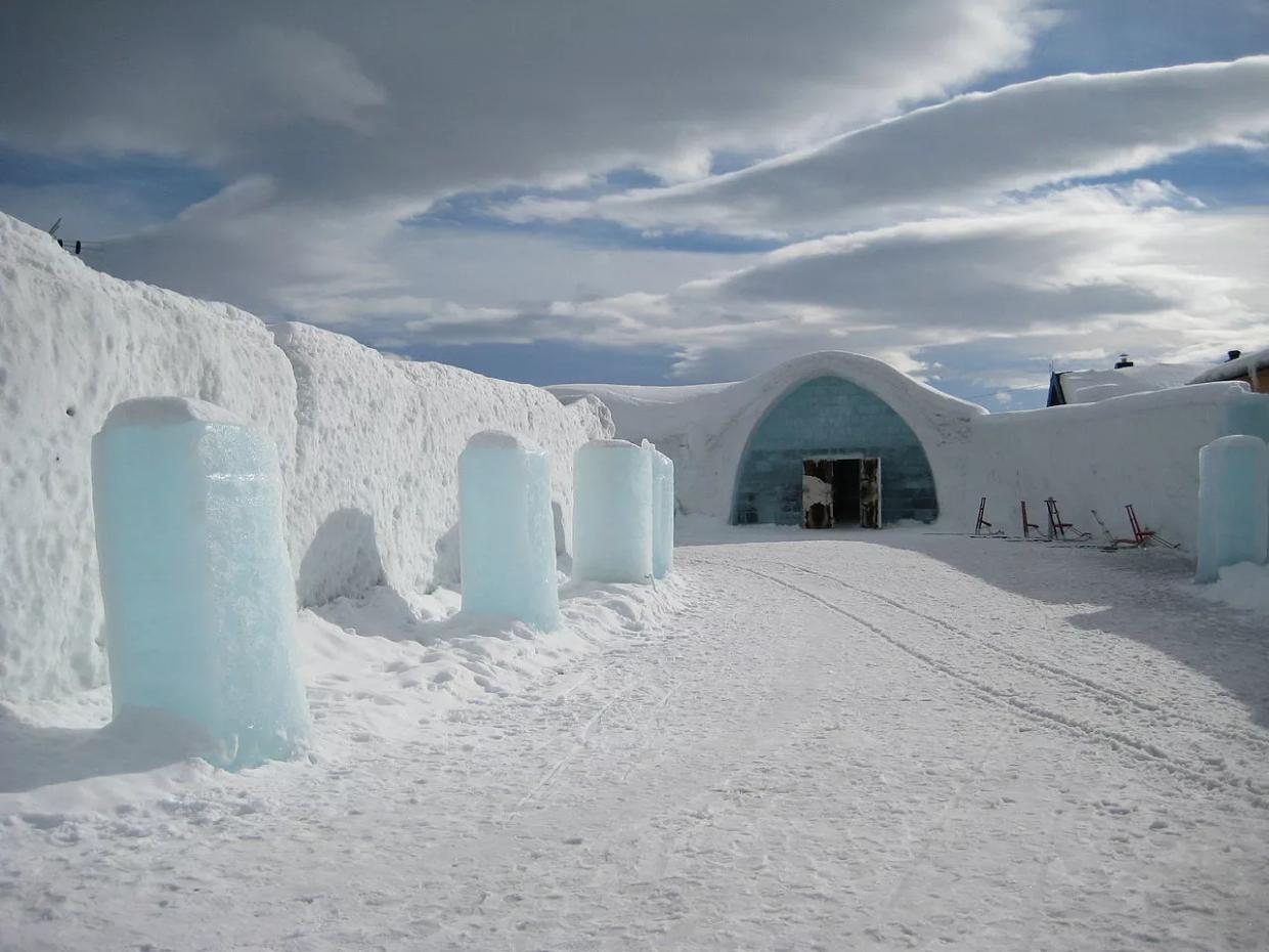 Don’t Panic About This Afternoon’s Cold Front — Unless You Want to Survive