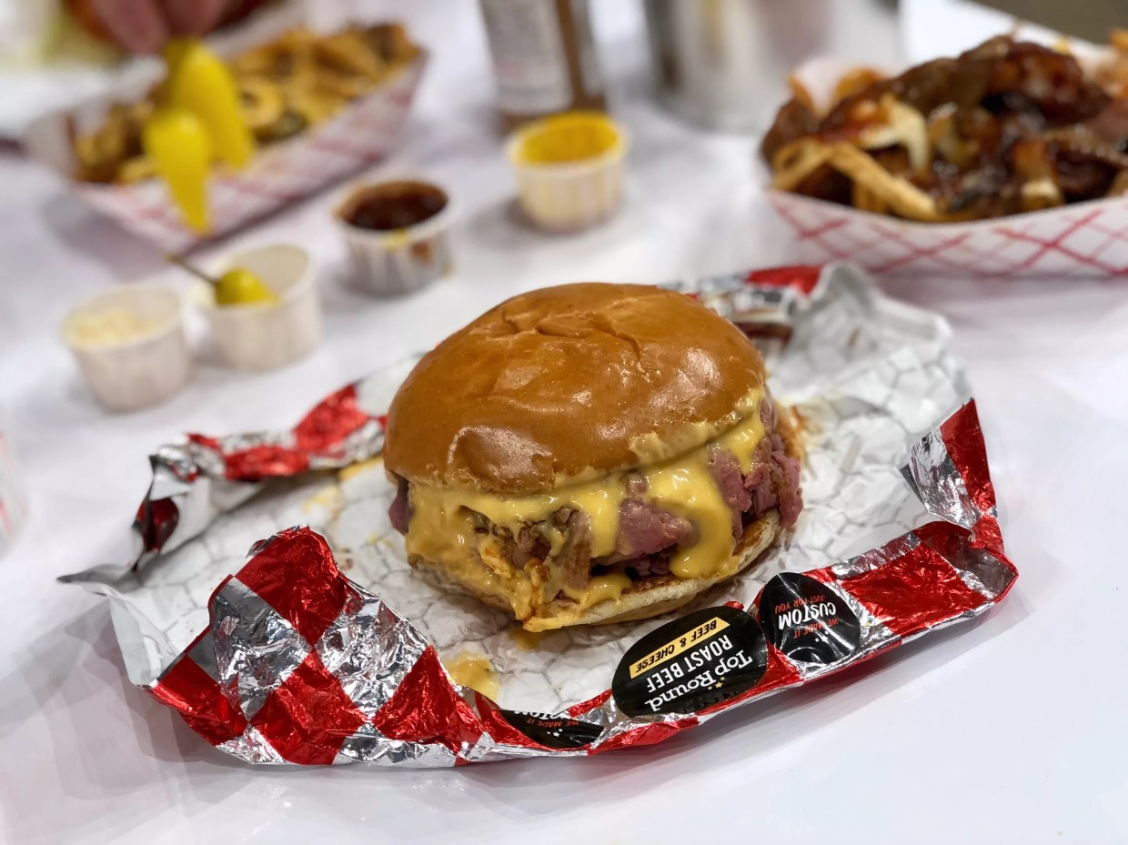 This Whimsical, Retro New Irving Restaurant Wants to Raise the Bar for Fast Food