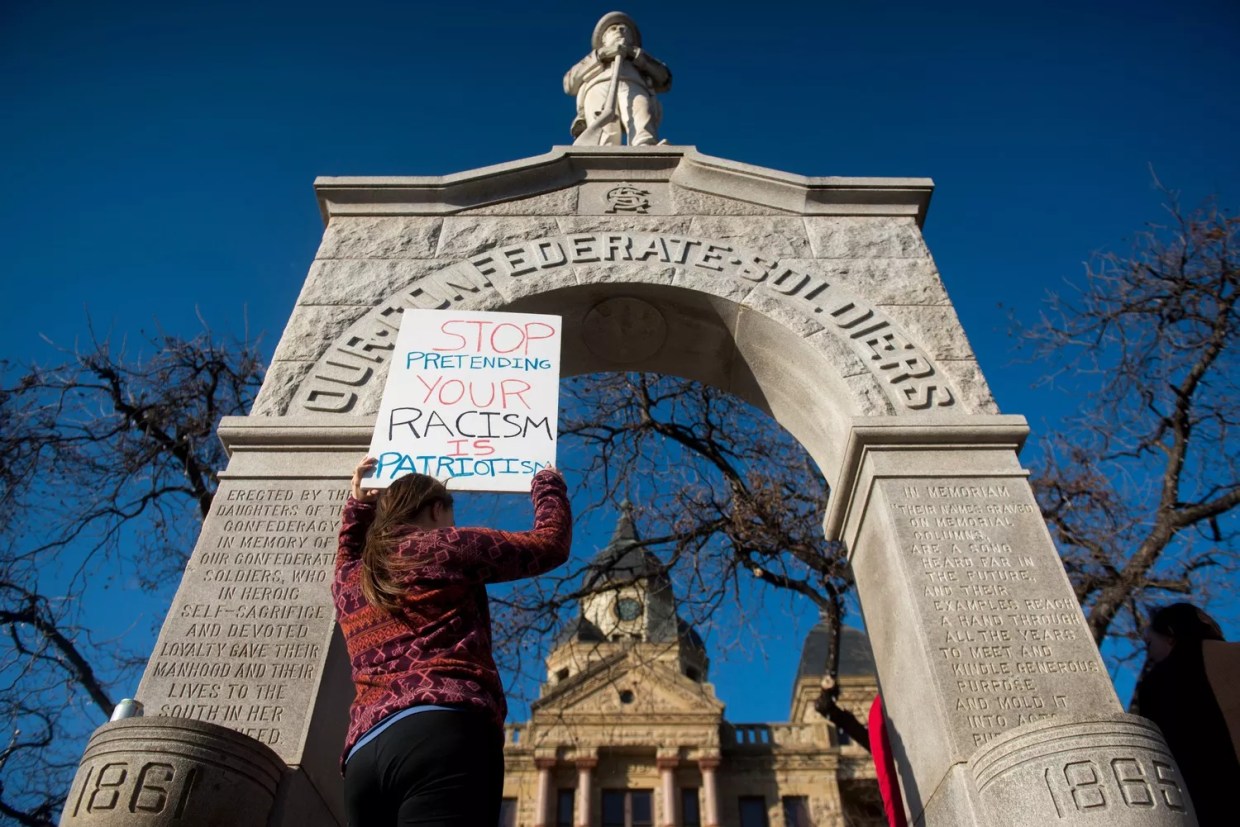 Confederate Monument Protest in Denton Draws Small Crowd, Lots of Cops