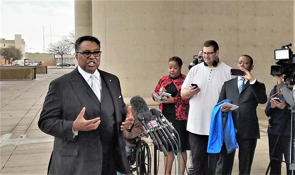 A New Petition Urges Dallas Officials to Revoke Funds for the NRA Conference