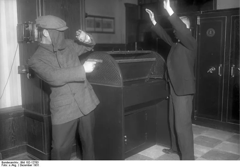 Federal Judge OKs Highway Robbery of Cops’ and Firefighters’ Savings Accounts