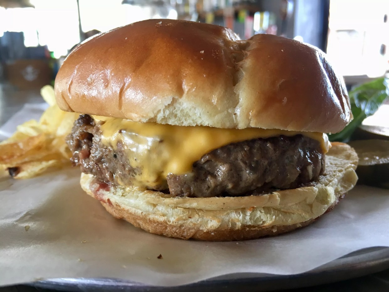The Tuesday-Only Burger at Cold Beer Co. Is Simple, Thoughtful Bar Happiness