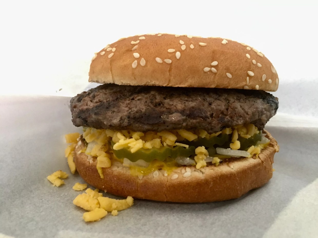 Goff’s, the Nearly 70-Year-Old Dallas Burger Joint, Is Back After a Devastating Fire