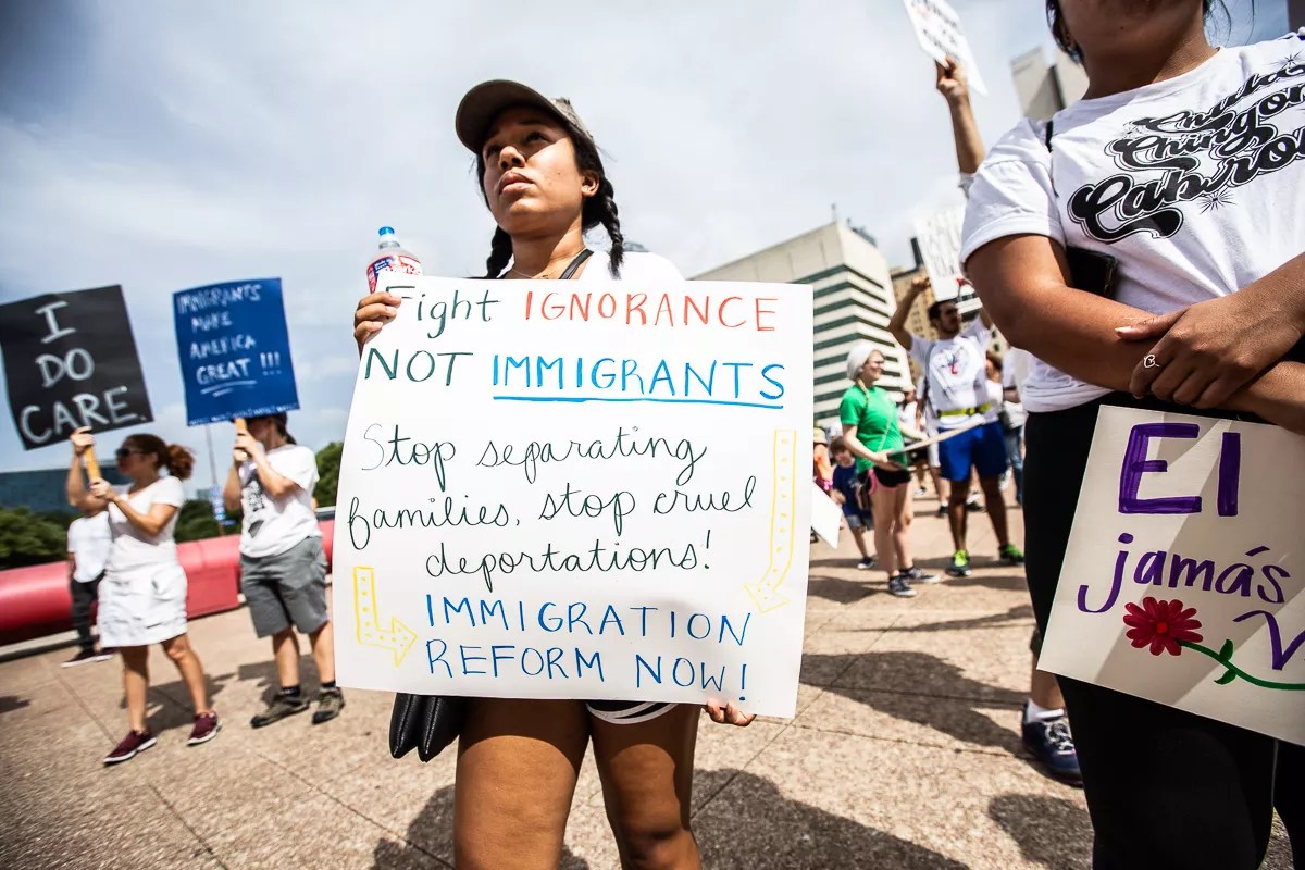 “Sanctuary Cities” Bill Is Threatening Health of Texas Latinos, New Study Says