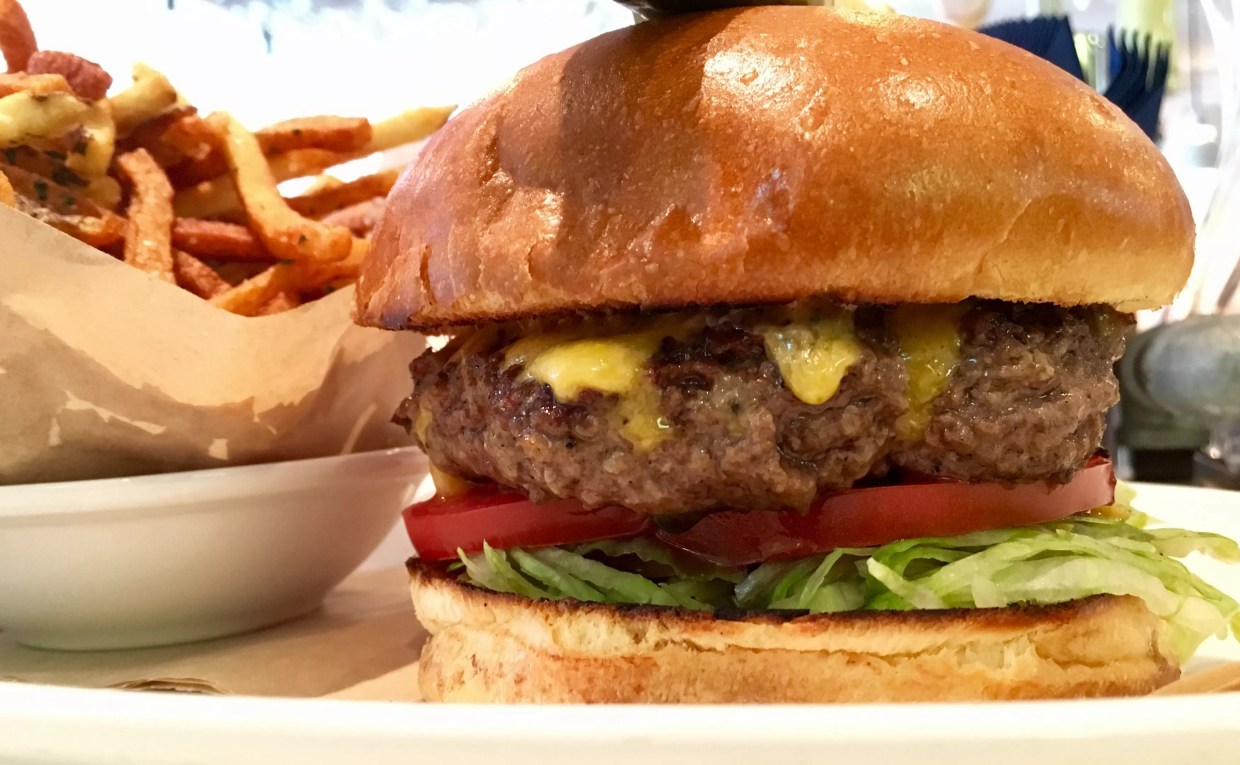 This Dallas Seafood Joint Makes One of the Best $17 Cheeseburgers Around