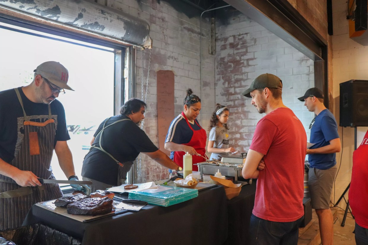 This Oak Cliff Husband and Wife’s Barbecue Pop-Ups Have a Cult Following