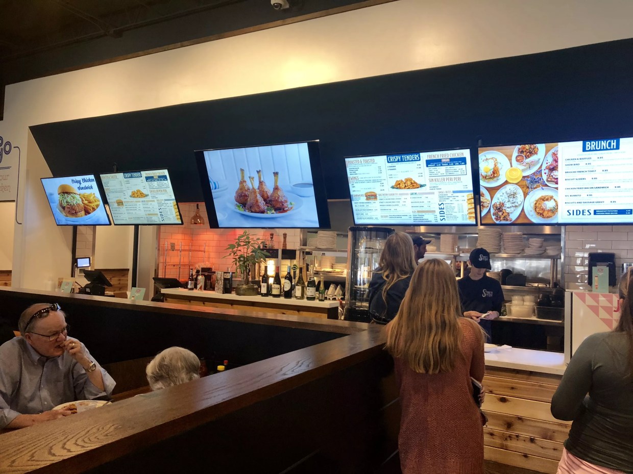 At Street’s Fine Chicken, Nobody Bats an Eye at Fried Chicken For Breakfast