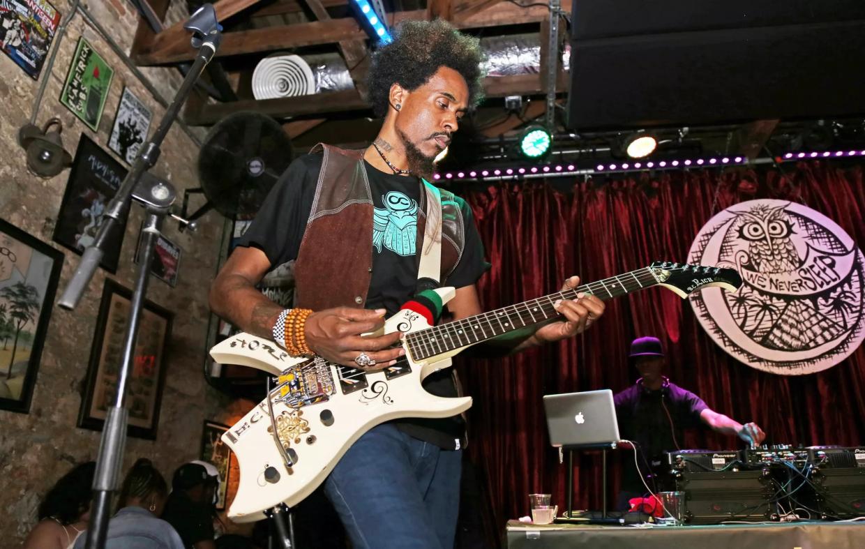 Stone Mecca Sheds Self-Doubt to Find His True Voice on <i>Alienman</i>